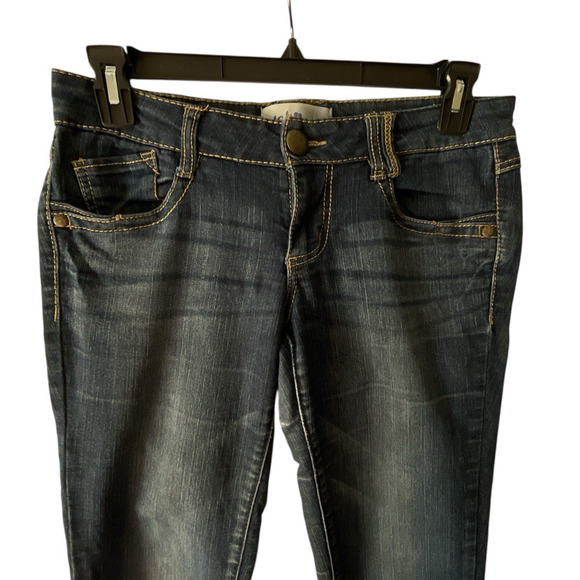 Jolt Womens Juniors Jeans Size 7 Dark Blue Stretch Denim 31x29.75 - Picture 2 of 11